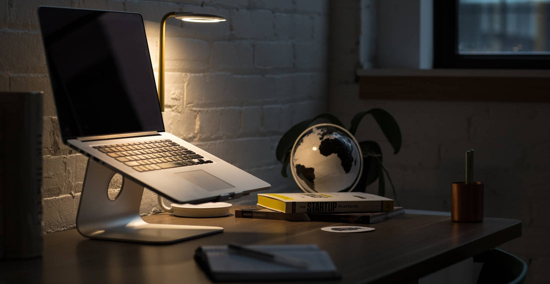 A clear desk is a clear mind